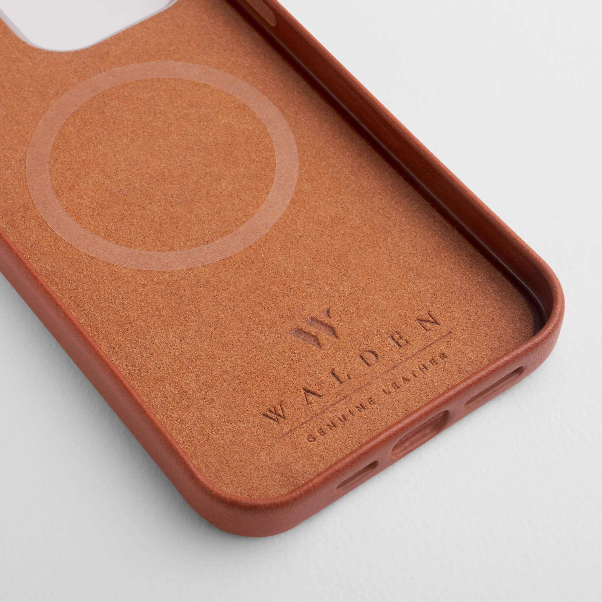Walden® Funda de Cuero Genuino para iPhone · Terra #color_terra
